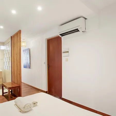 Prime Location - Place Des Lices - Maison Lerins