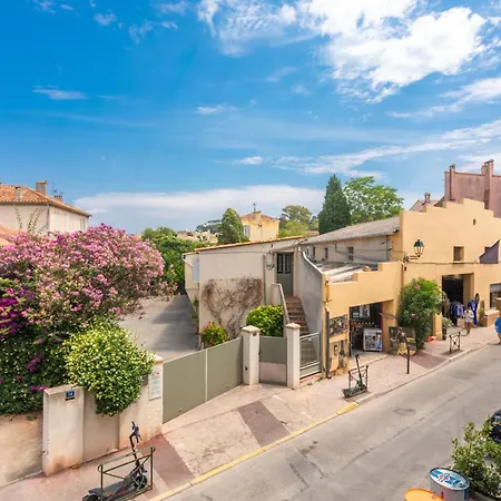 Prime Location - Place Des Lices - Maison Lerins * Saint-Tropez
